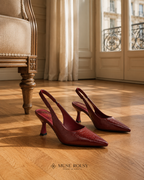 Escarpins Slingback en Daim à Petit Talon