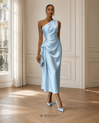Robe en Satin Éclipse