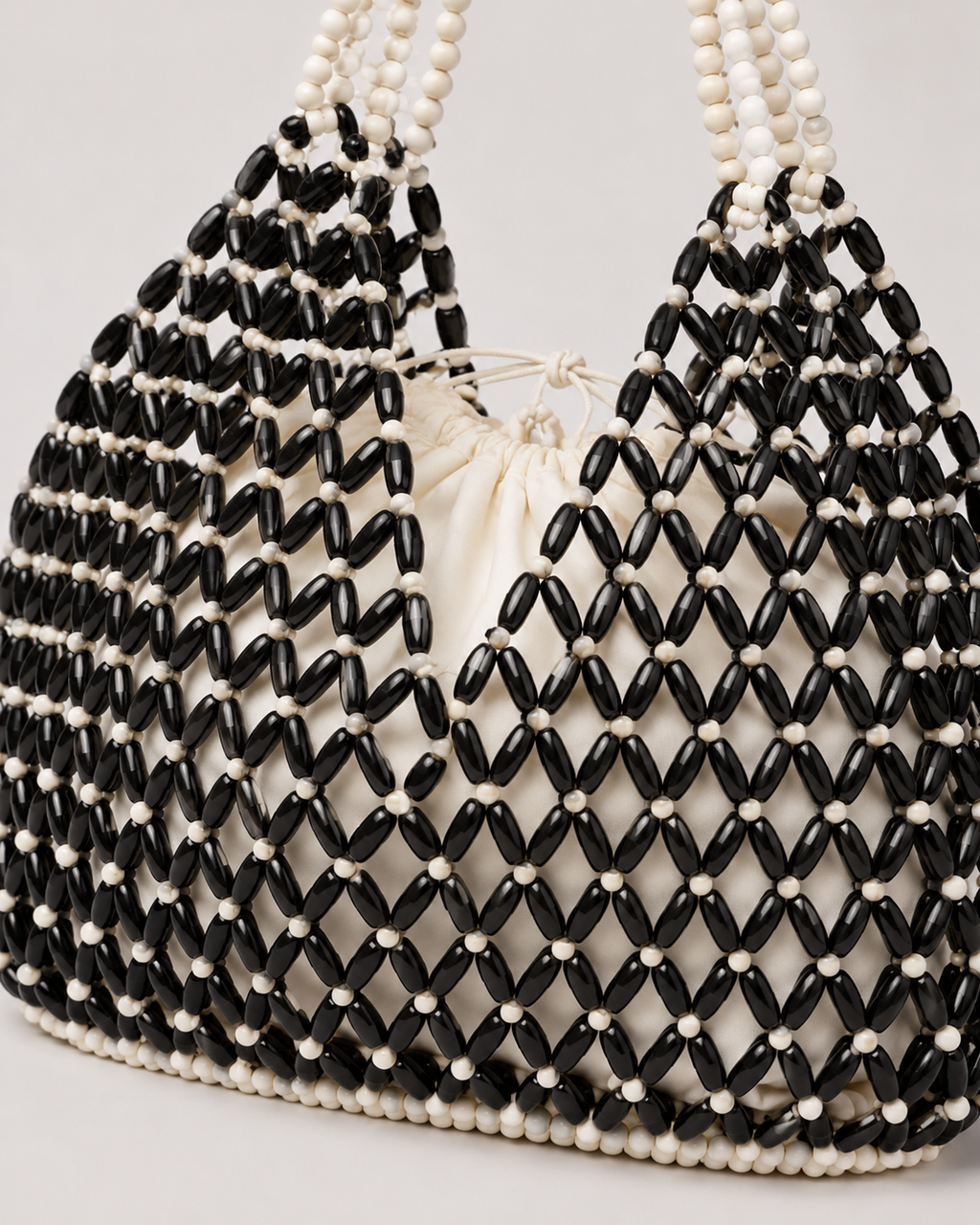 Simple Casual Handwoven Wooden Bead Handbag New Retro Versatile Summer Vacation Handheld Women's Shoulder Bags Water Bucket Bag